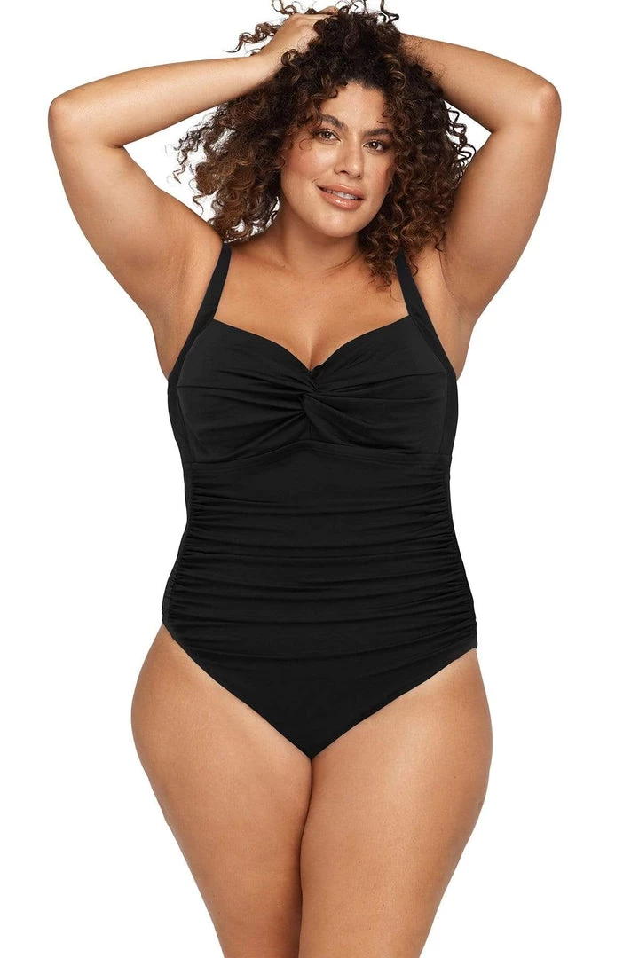 One Pieces Natare Black Chlorine Resistant Botticelli One Piece