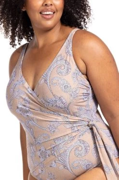 One Pieces Vivaldi's Verse Paisley Hayes Underwire One Piece