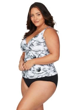 Maluridae Black Delacroix Tankini Top
