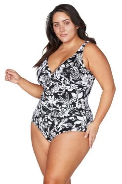 One Pieces Cantata Forte Black Delacroix One Piece