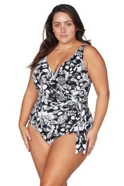 One Pieces Cantata Forte Black Hayes Underwire One Piece