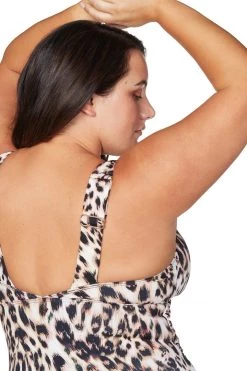 One Pieces Saphare Animal Magritte One Piece