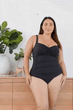 Aria Black Botticelli One Piece